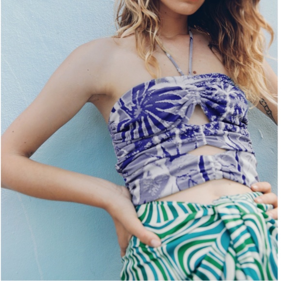 CUT OUT JACQUARD TOP - Picture 3 of 8